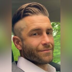 Meet your Posher, Justin